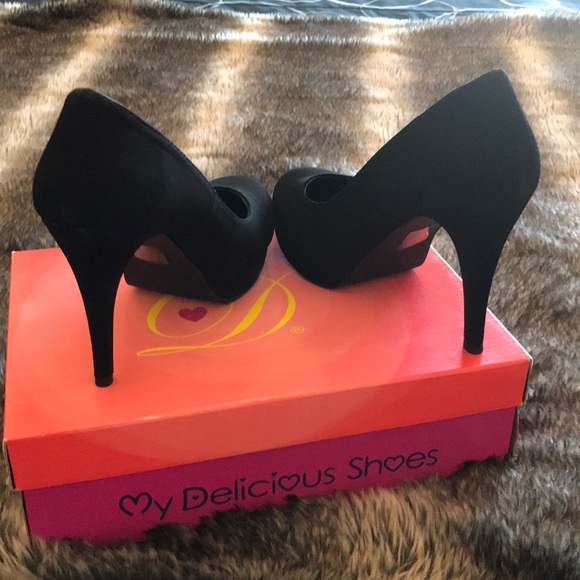 Women black heels - Picture 3 of 6